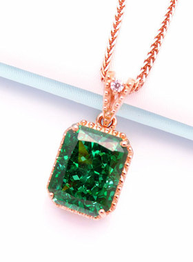 俄罗斯585紫金锁骨链镀14K玫瑰金时尚方形绿石吊坠精致项链高级感