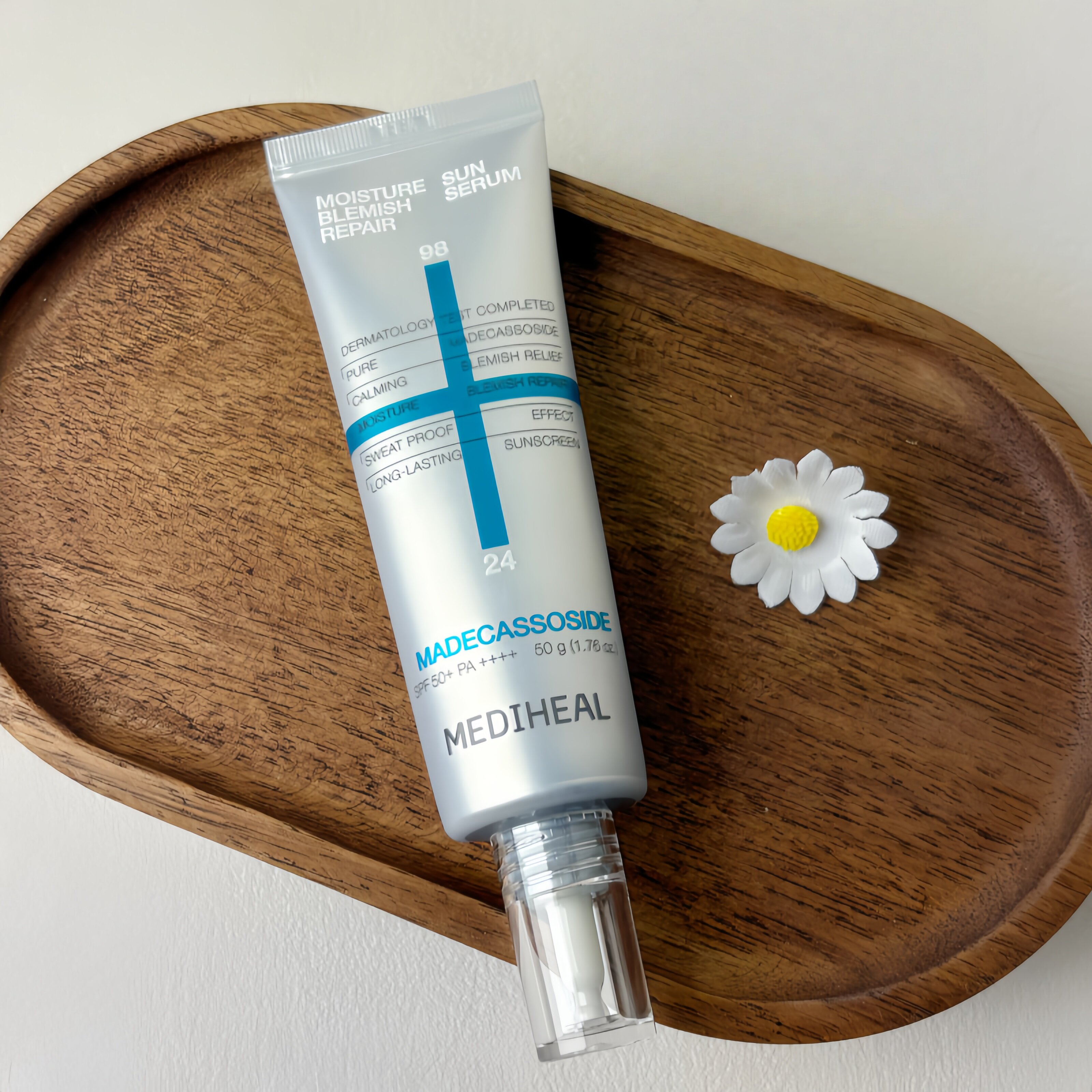 MEDIHEAL美迪惠尔积雪草防晒SPF50+ 水润清爽不闷痘 修护痘印敏肌图片