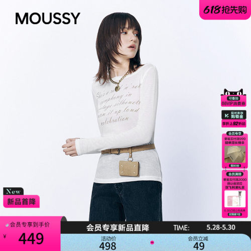 MOUSSY 2026春季新品慵懒风字母印花一字领长袖T恤028JSA90-1017
