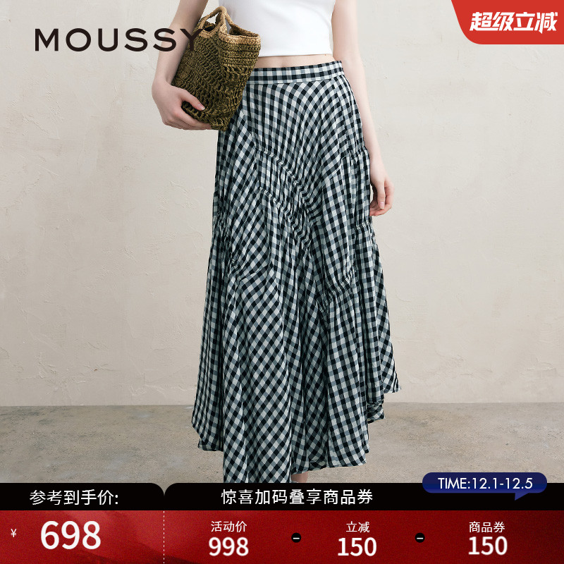 黑白格纹图案  不对称裙摆设计