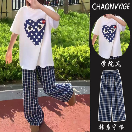 白色T恤+深蓝色格子裤套装春夏装