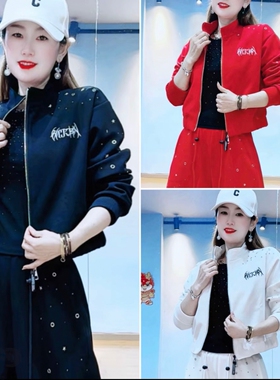 1215秋冬新款烫钻拉链开衫短外套百搭显瘦广场曳步舞现代舞小外套