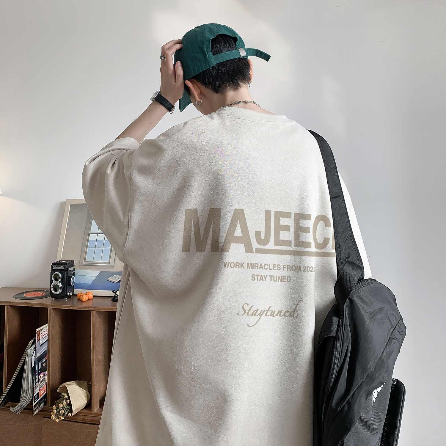 深灰麂皮绒烧花男T恤T313/特批25控38,男装T恤,电商C413