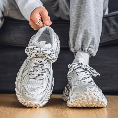 官方旗舰店正品男鞋品牌新款