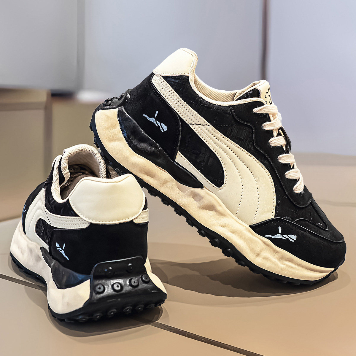 欧洲站男鞋春季2026新款运动学生休闲厚底增高超火黑色阿甘老爹鞋,流行男鞋,老爹鞋,淘宝优惠券,粉丝福利购,淘宝优惠卷