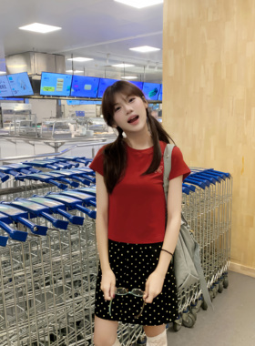 JAMUUS极简蝴蝶刺绣正肩圆领短袖t恤女飞飞袖纯色百搭显瘦上衣