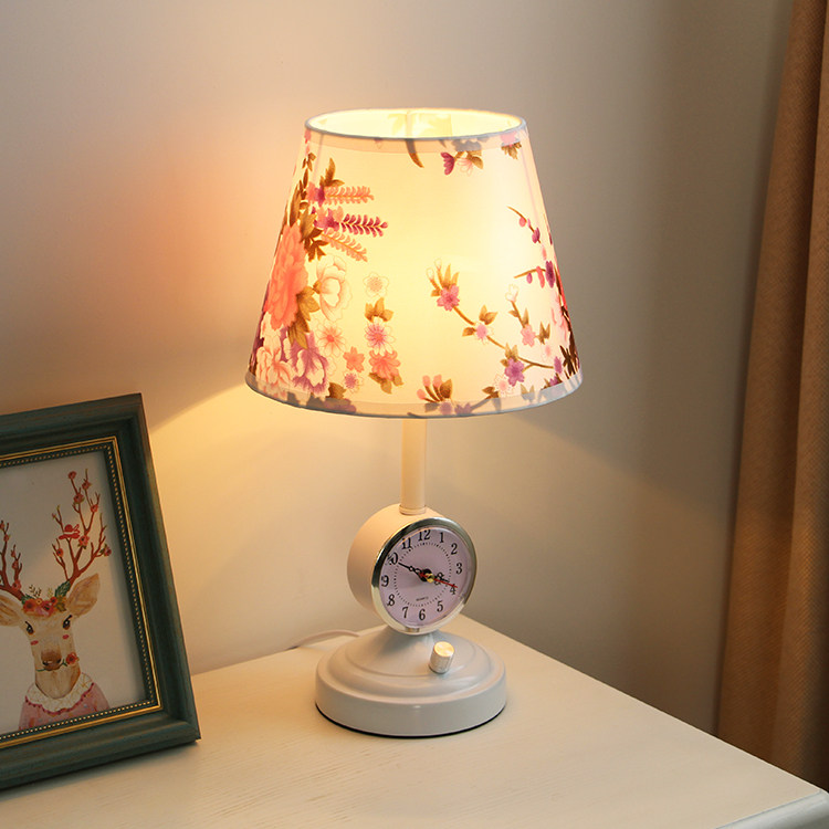 简约静音时钟表玻璃台灯旋钮开关欧式卧室装饰创意阅读床头暖光灯