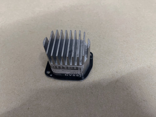 适用日产帕拉丁鼓风机电阻 东风锐骐P11皮卡空调调速功率模块原厂