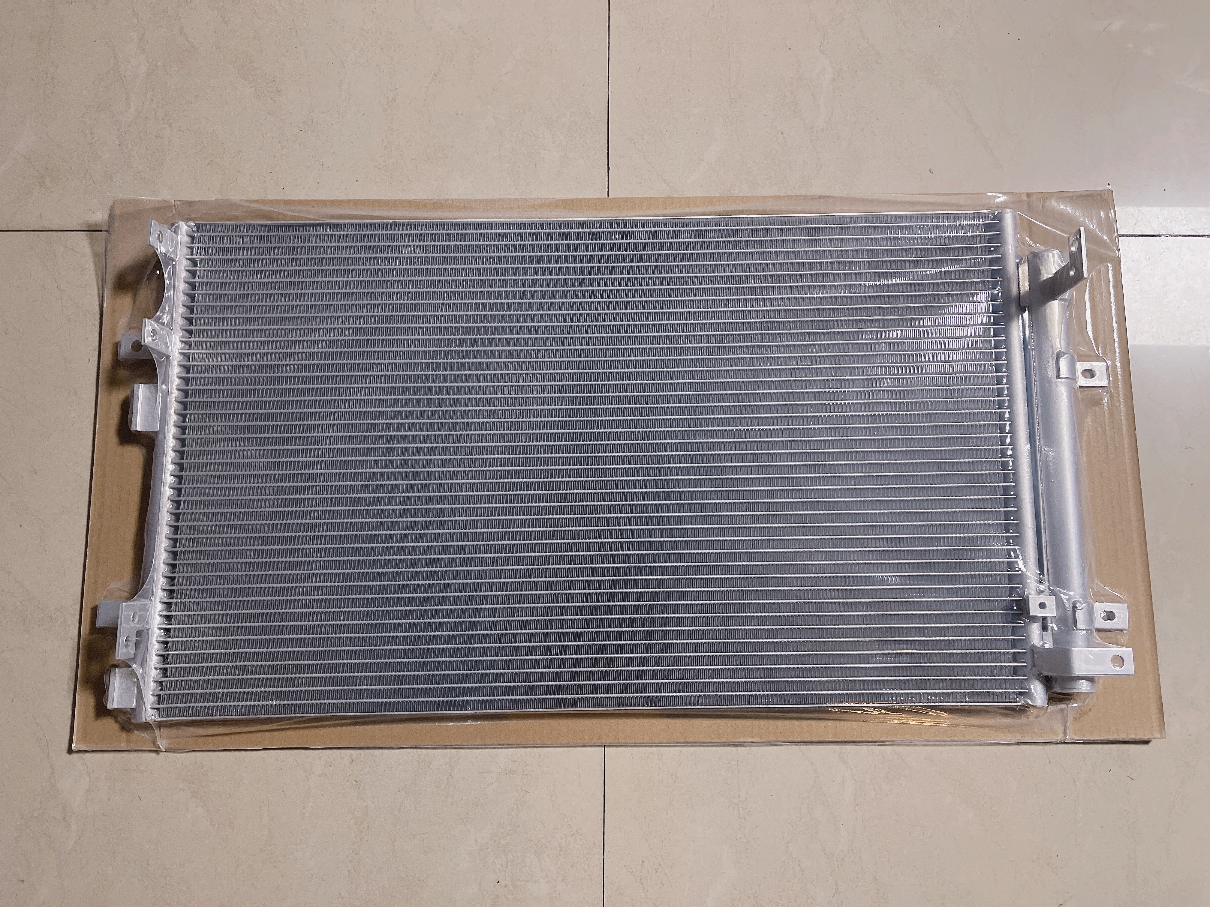 适用17款长城哈弗H6运动版冷凝器 散热器 冷凝网 空调水箱 散热片