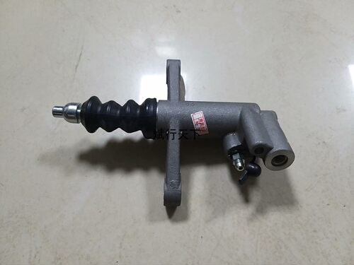 江淮皮卡帅铃t6离合分泵柴油车