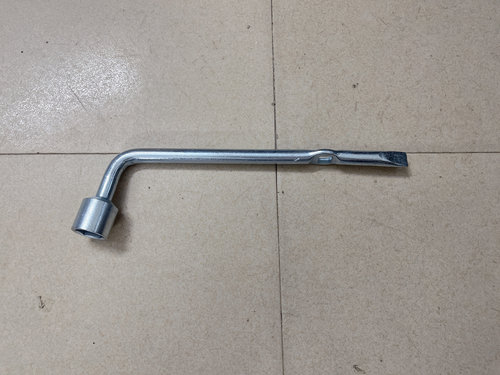 通用汽车备胎吊架 备胎套筒扳手摇把随车工具内六角轿车皮卡车SUV