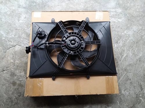 适用长城哈弗H5欧风版4D20发动机水箱风扇散热器电子扇冷却风扇