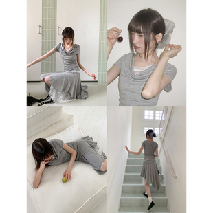 你好卡农 灰色蕾丝荡领上衣半身裙套装女修身t恤不规则裙子两件套