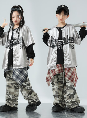 少儿嘻哈街舞银色亮面外套演出服