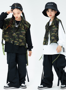 街舞儿童潮牌套装hiphop男童嘻哈元旦演出服女军绿色个性迷彩马甲