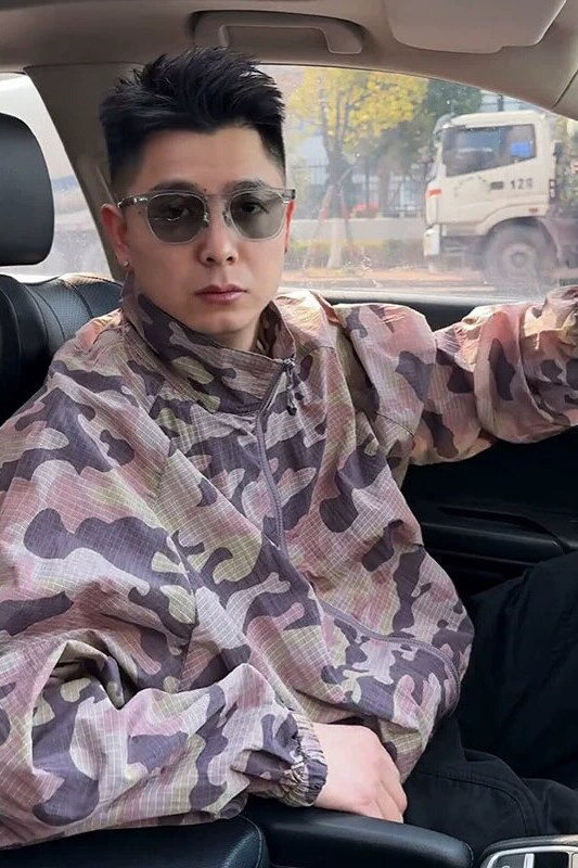916-985-特P58无差价网图现货夏装迷彩轻薄外套格纹防晒衣,男装夹克,星座916
