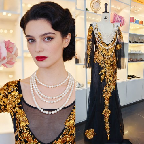 女中东风金色刺绣V领修身晚礼服