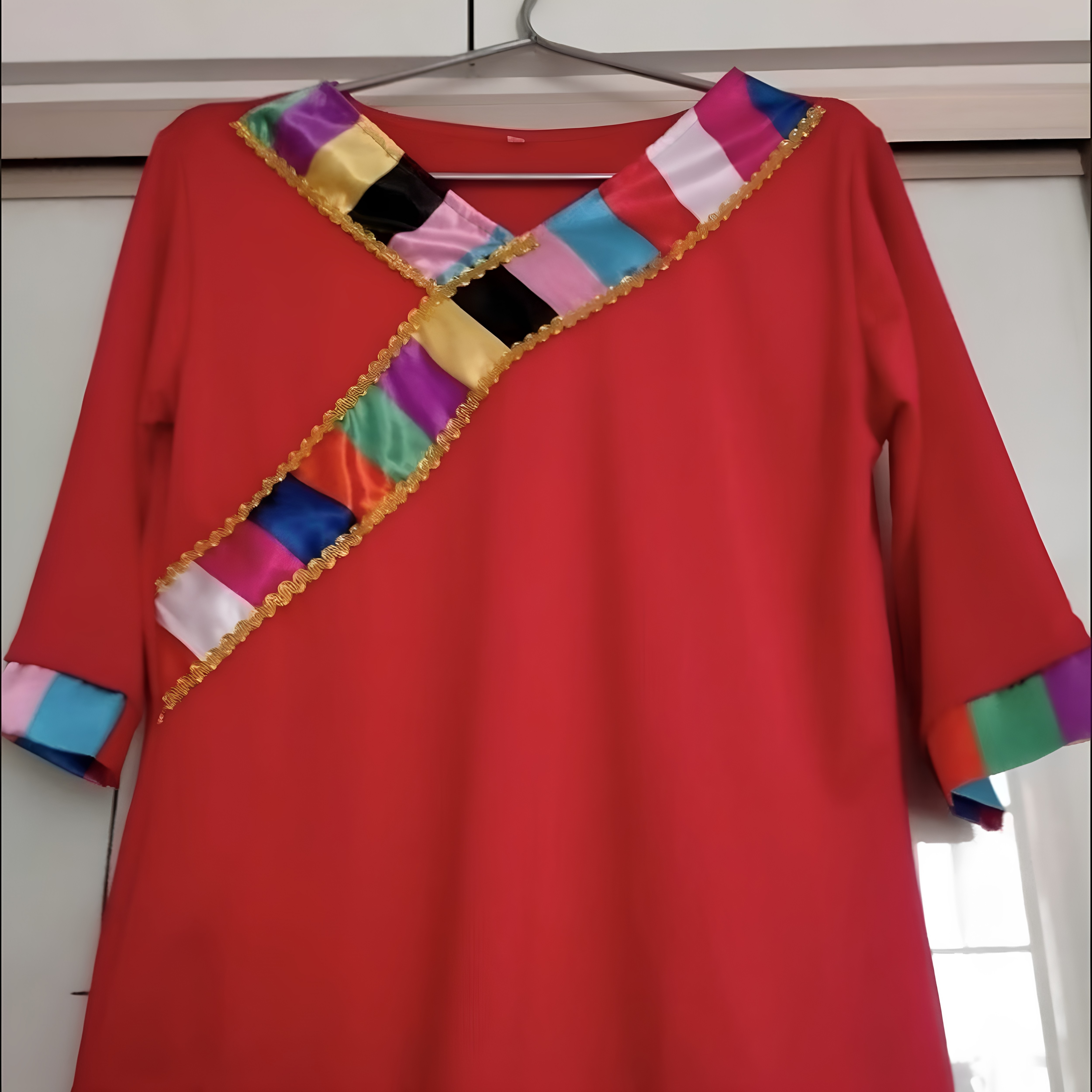 藏族舞蹈演出服装女衣广场舞上衣女藏族艺考上藏族练功服长袖中袖
