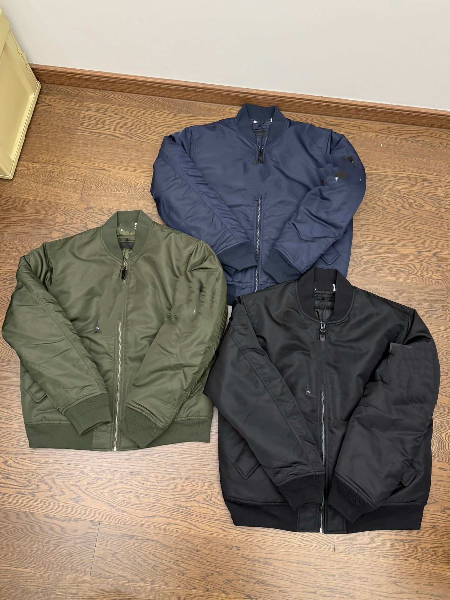 跨境情侣棒球领棉服徽章外套男女款袖章飞行夹克棉衣Badge Jacket