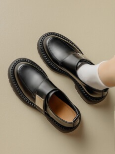 真皮英伦风小皮鞋 厚底金属扣乐福鞋 女ins潮2026春季 新款 粗跟单鞋