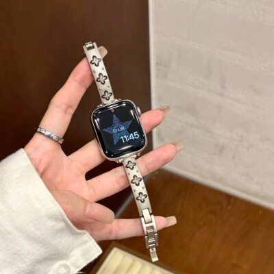 适用苹果appleiwatchs10s9s8s765轻奢感拉丝花朵手镯款表带se21女