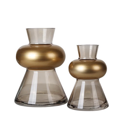 锥形玻璃花瓶素材模板 锥形玻璃花瓶图片下载 小麦优选 锥形玻璃花瓶素材模板 锥形玻璃花瓶图片下载 小麦优选