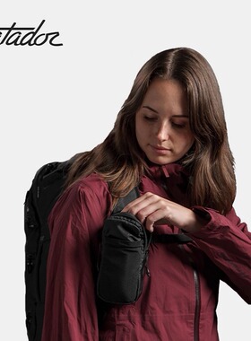 Matador前置肩挂包双肩包手机移动充收纳袋放苹果iphone 16PRO