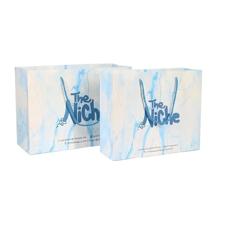 手提袋纸袋定制礼品袋生日快乐纸袋，带有您自己的LOGO包装袋