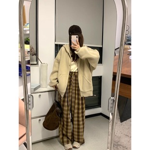 羊毛呢格纹直筒裤 宽松连帽拉链针织卫衣 out休闲套装 Free