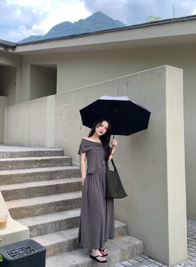 yumomo 缪斯姐姐 纸片人look套装 定制亚麻针织 一字肩上衣/半裙