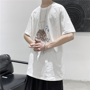 T109  短句  夏季男士小熊印花短袖T恤宽松圆领体恤图片