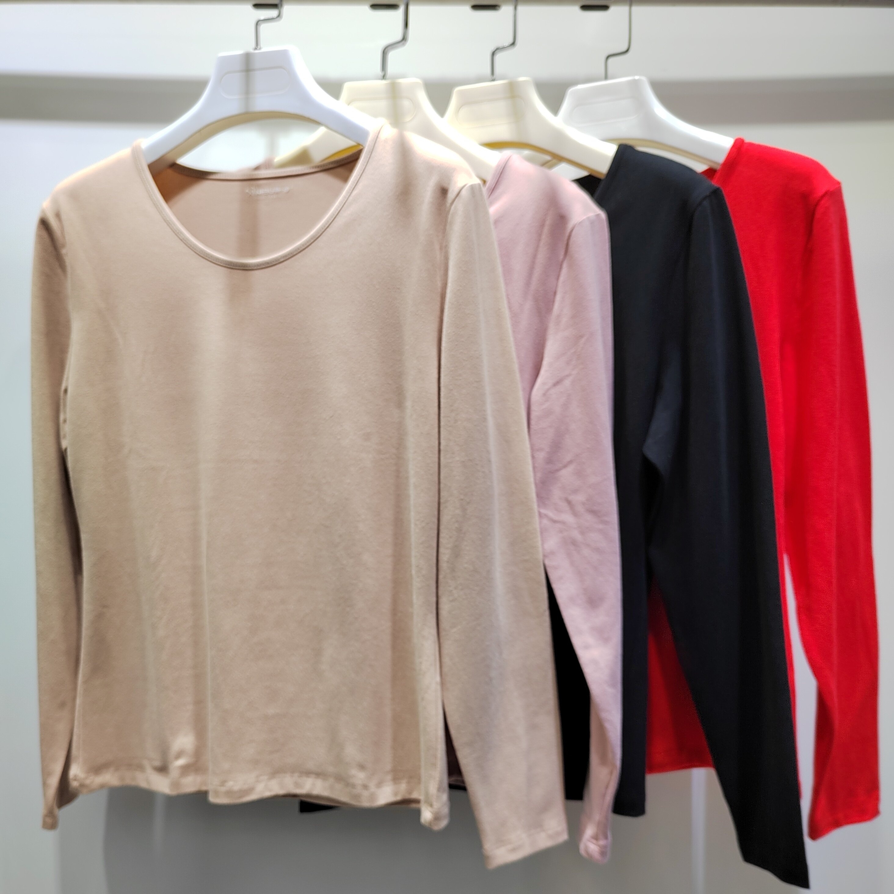 新一步长袖女柔软棉圆领保暖内衣