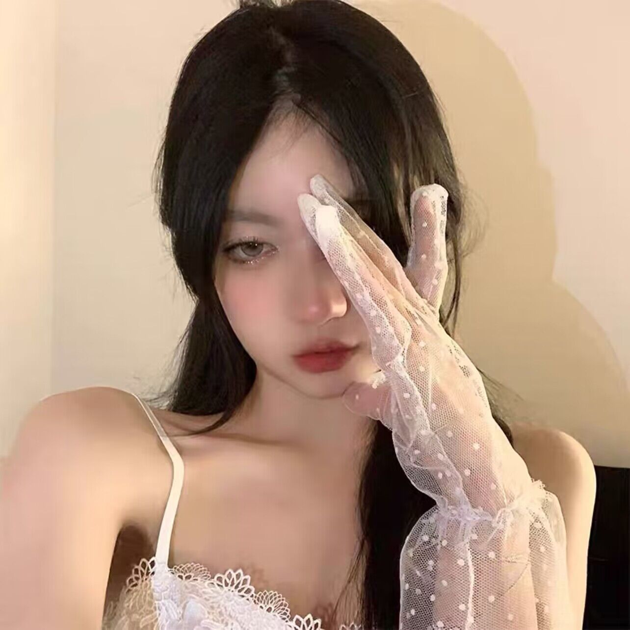 短款蕾丝网纱黑丝性感手套情调满满