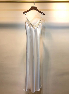 LP性感吊带睡衣女夏款蕾丝丝绸长款睡裙纯白晨袍女新婚睡袍家居服