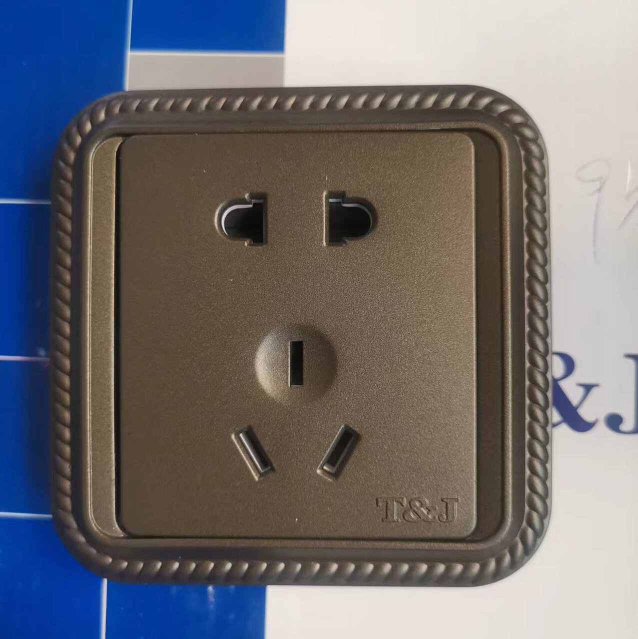 高档天基开关插座面板墙壁开关经典系列五孔典雅黑罗马纹复古欧式