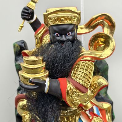 12寸武财神赵公明香樟木雕刻台金工艺摆件公司店面送礼樟木雕刻