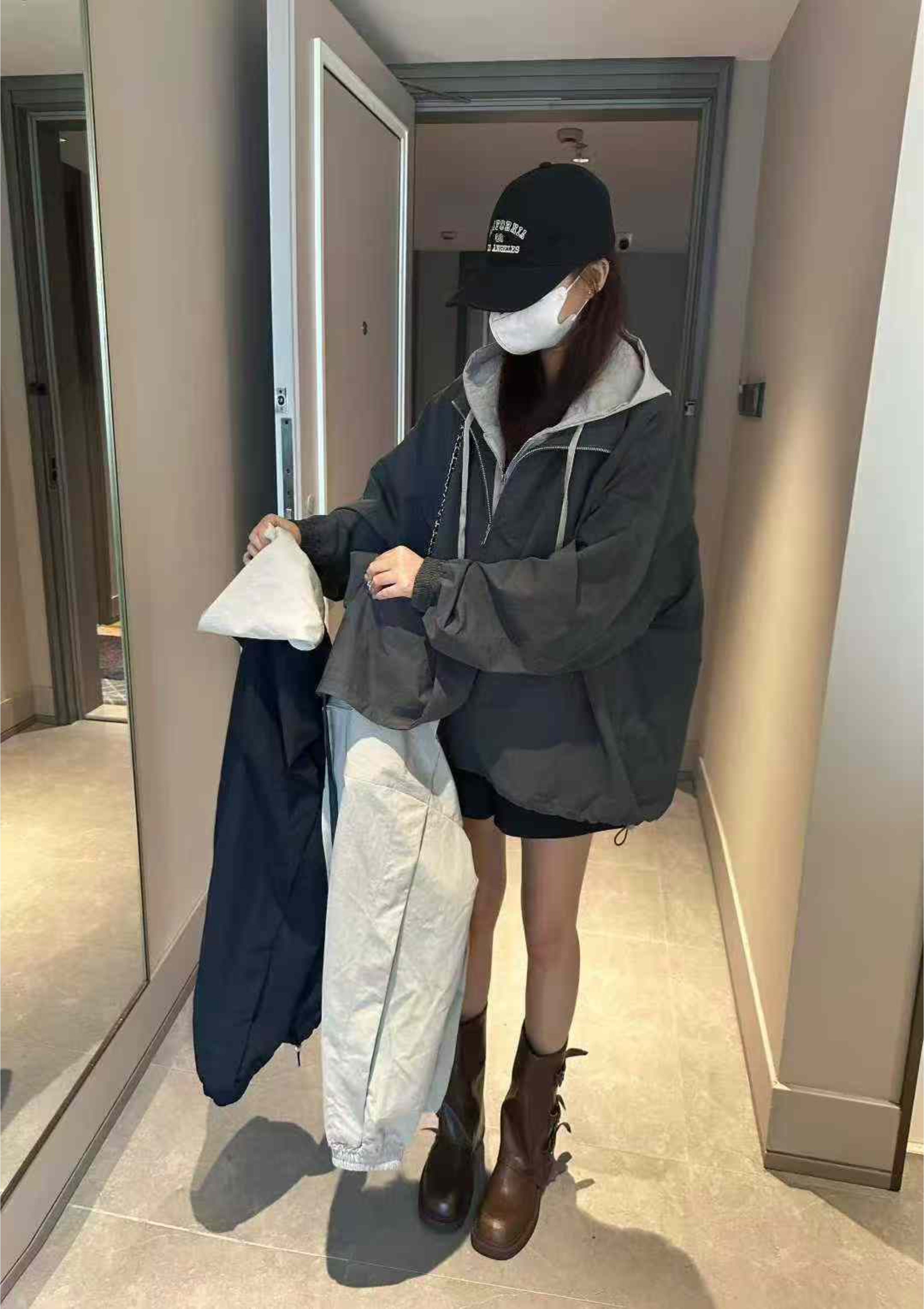 圣蓝聚亿5172假两件连帽外套秋新款2025酷飒上衣设计感时尚冲锋衣