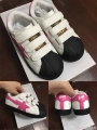 白色粉星贝壳头