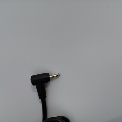 3星19V2.1A充电器线300E4M 300E5M 275E4V笔记本电脑电源适配器