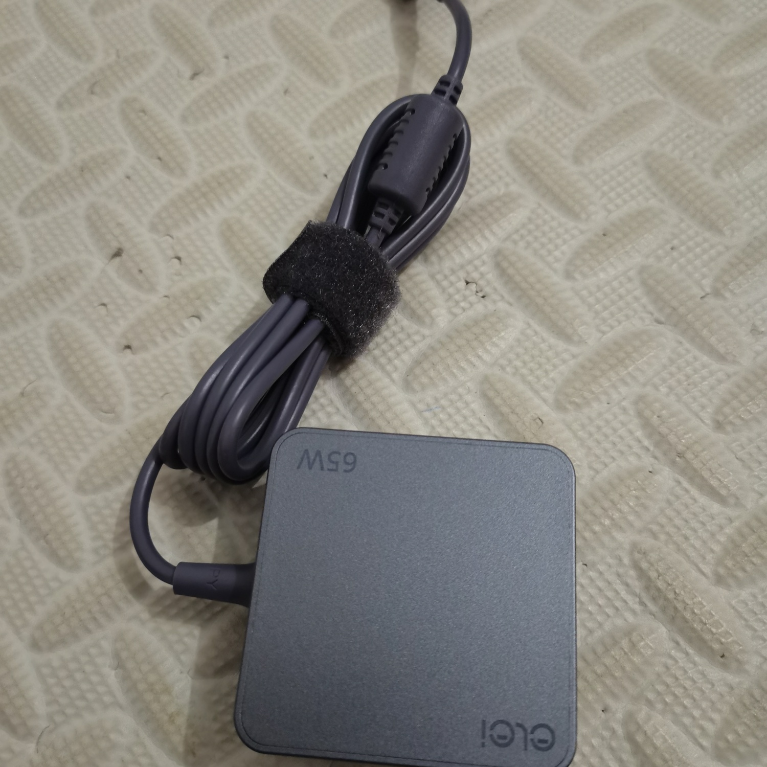 华硕VivoBook15X V5000笔记本电源适配器19V3.42A充电器65W