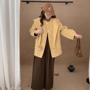 2025秋冬新款围巾带帽狐狸毛球羊绒大衣女短款宽松双面羊毛呢外套