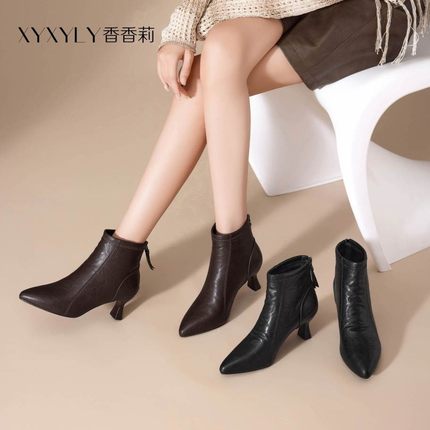 香香莉32261女鞋2025冬新款细跟尖头加绒时装靴百搭棉鞋休闲短靴