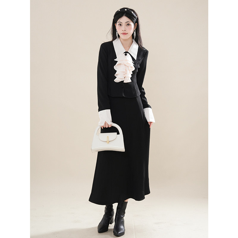 韩系财阀女主荷叶边西服套装秋季新款气质外套长款半身裙女两件套,女装/女士精品,时尚套装,淘宝优惠券,粉丝福利购,淘宝优惠卷