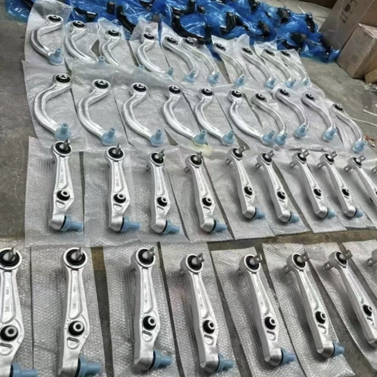 特斯拉前下摆臂上支臂