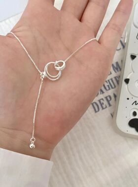 环环相扣吊坠项链女生清冷大气优雅温柔颈链设计师款高级感锁骨链