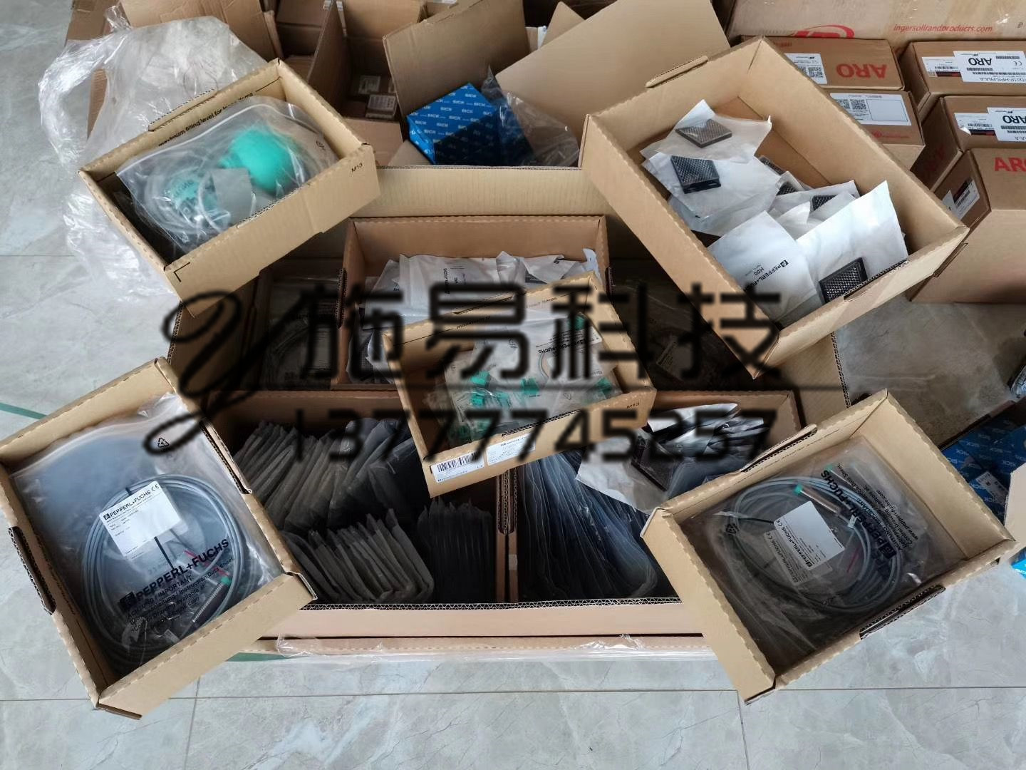 倍加福电感式接近开关