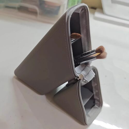 给刷子一个家！硅胶化妆刷包立式收纳包女便携旅行刷眼影刷收纳袋