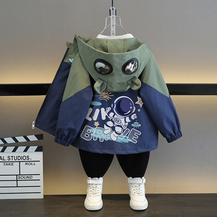 男童春装外套薄款2026新款冲锋衣休闲上衣儿童连帽痞帅潮童装秋装