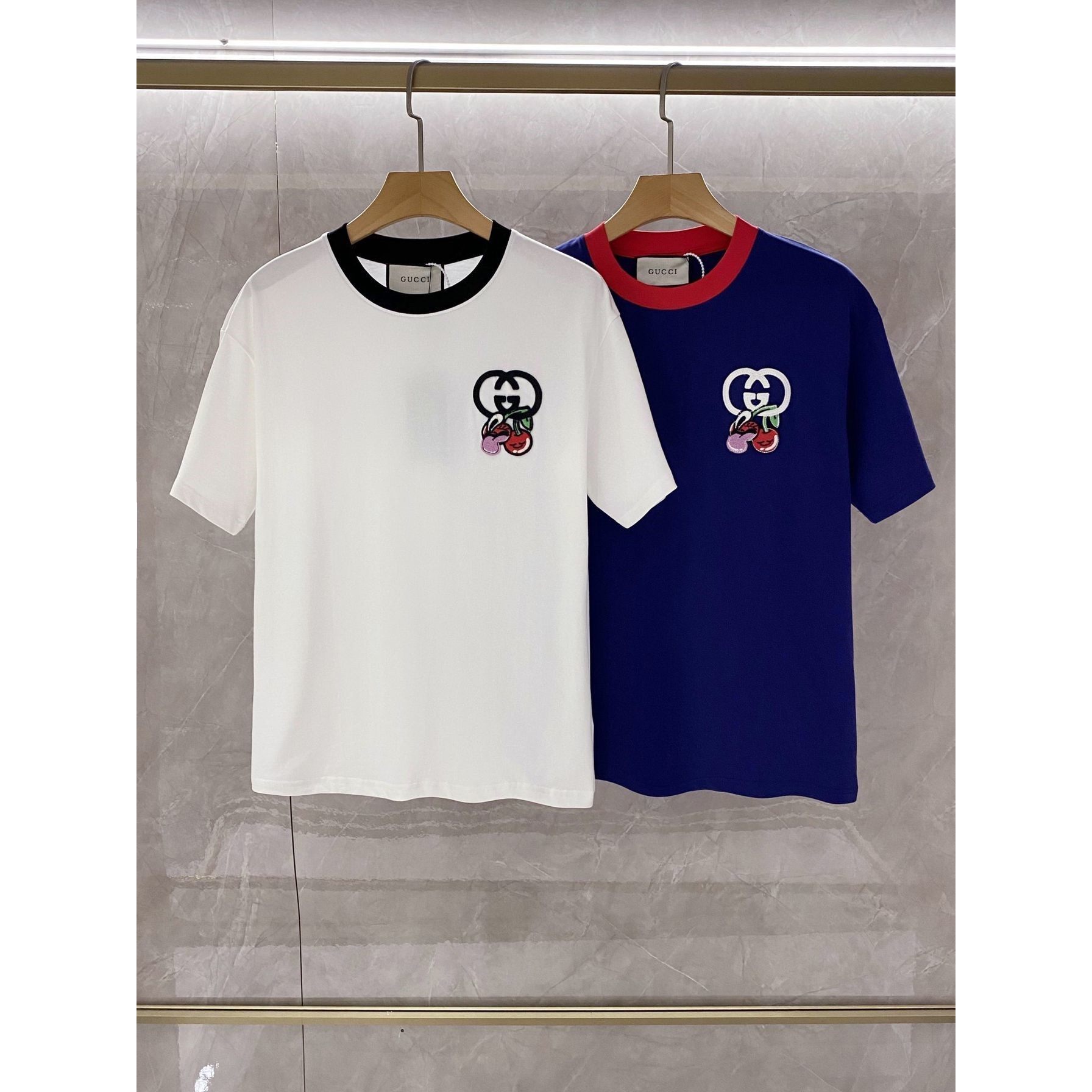 gucci/ 24夏新款胸前水果樱桃双g图案刺绣休闲百搭短袖t恤女