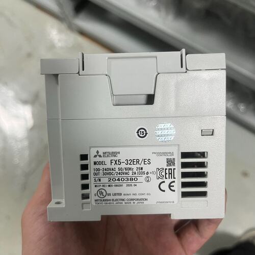 议价PLCFX5-32ER/ESFX5U-32MR/ESFX5U-32MT/ES